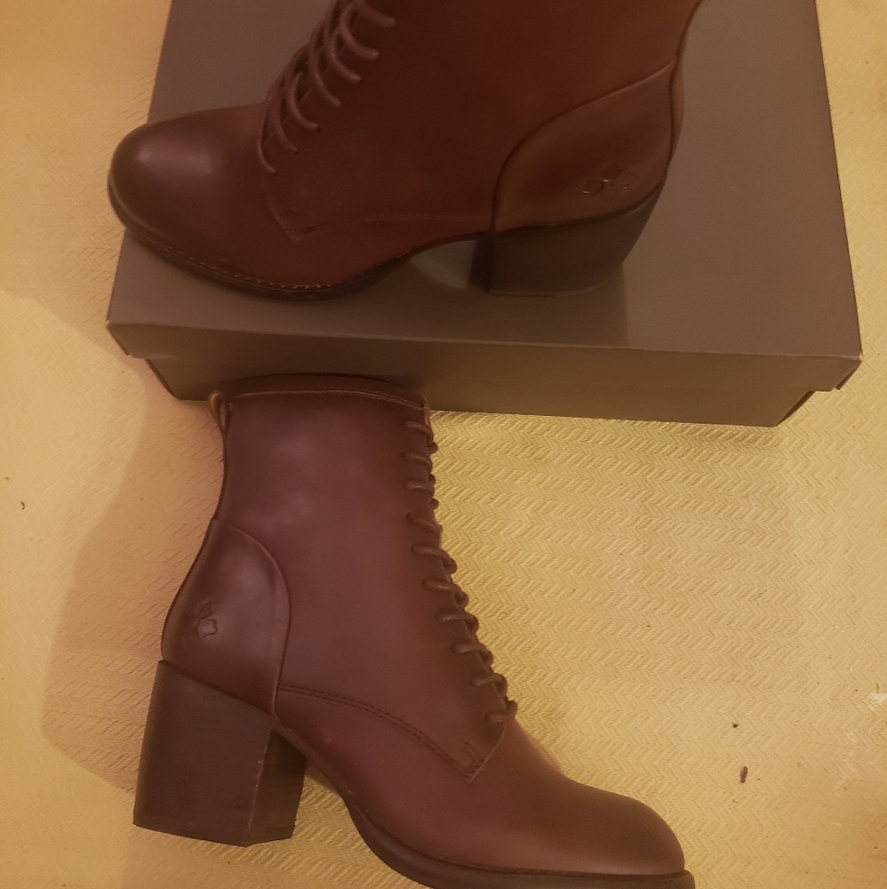 Brand New Patricia Nash Sicily Booties - Picture 6 of 11